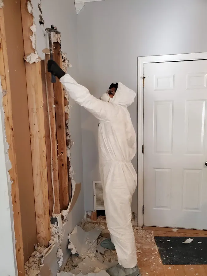 Flood Damage Cleanup in Linda, CA